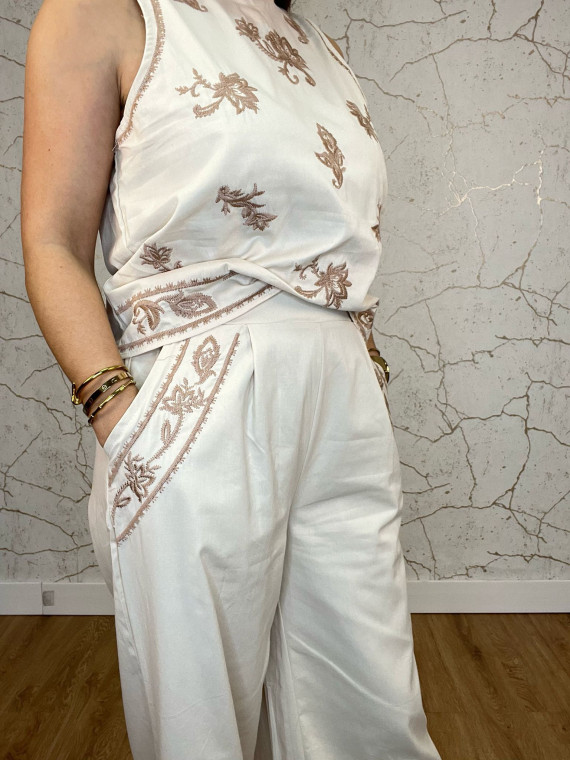 CONJUNTO BORDADO