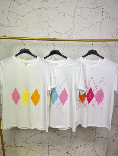 CAMISETA ROMBOS