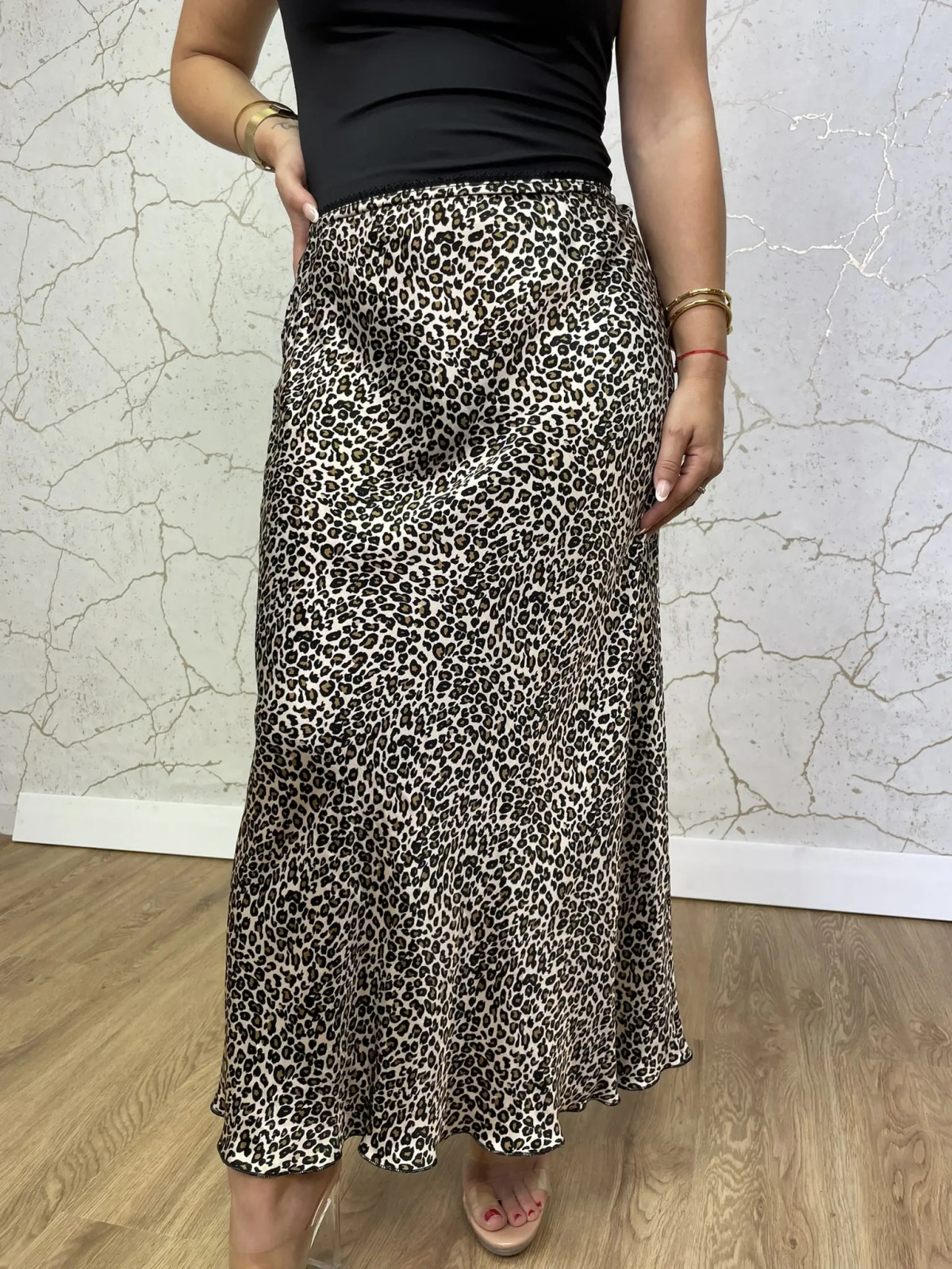 FALDA SATINADA LEOPARDO